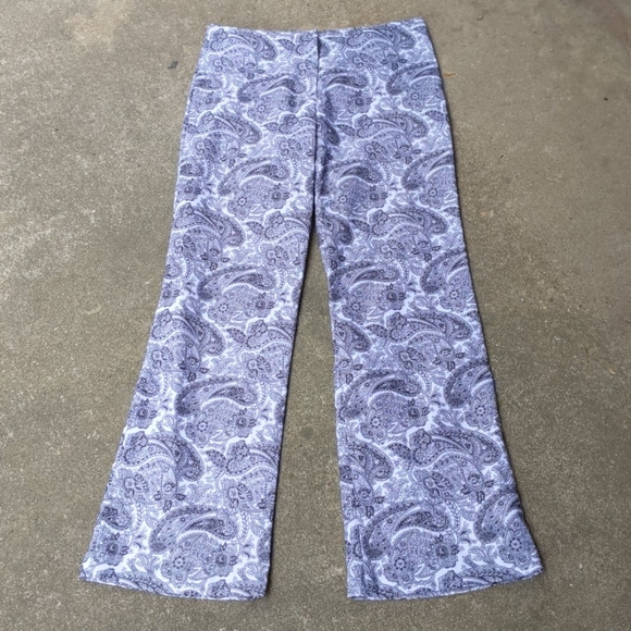 Nally & Millie Black & White Paisley Print… - Picture 3 of 8